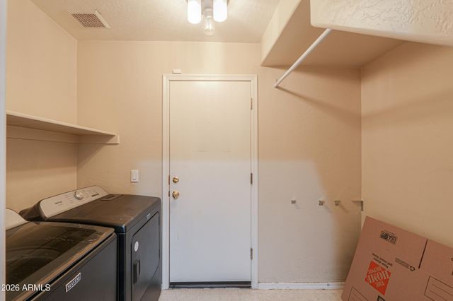 44133 W SNOW Drive, Maricopa, AZ 85138