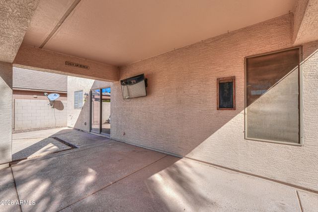 44133 W SNOW Drive, Maricopa, AZ 85138
