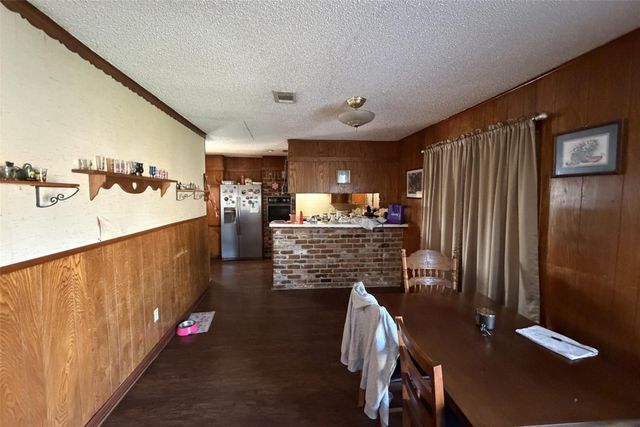 2510 Sunnycrest Drive, Texas City, TX 77590