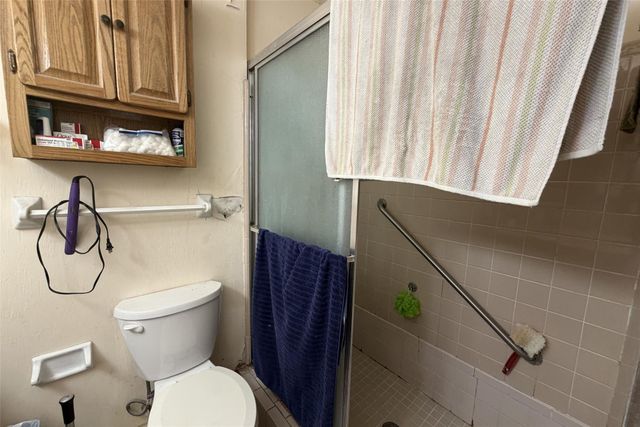 2510 Sunnycrest Drive, Texas City, TX 77590