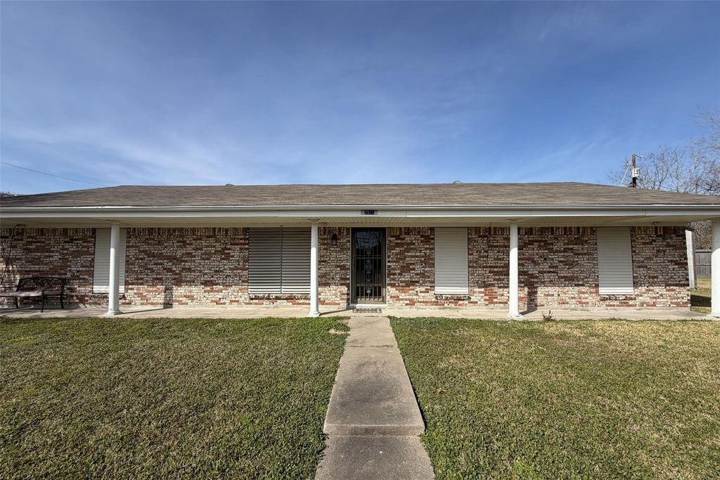 2510 Sunnycrest Drive, Texas City, TX 77590