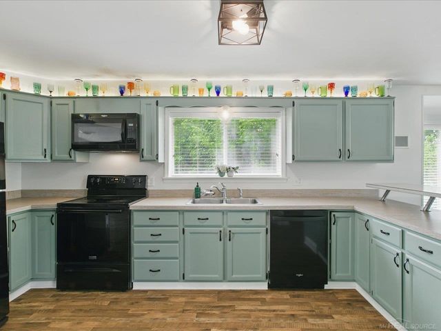 13485 S Block Road, Birch Run Twp, MI 48415