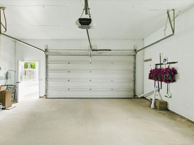 13485 S Block Road, Birch Run Twp, MI 48415
