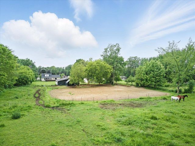 13485 S Block Road, Birch Run Twp, MI 48415