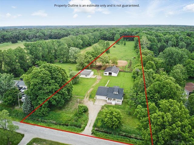 13485 S Block Road, Birch Run Twp, MI 48415