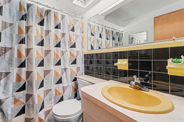 4130 OAKFIELD AVENUE, Holiday, FL 34691