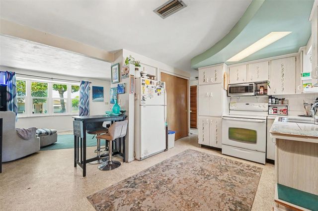 4130 OAKFIELD AVENUE, Holiday, FL 34691