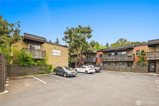 5220 42nd Avenue S #103, Seattle, WA 98118