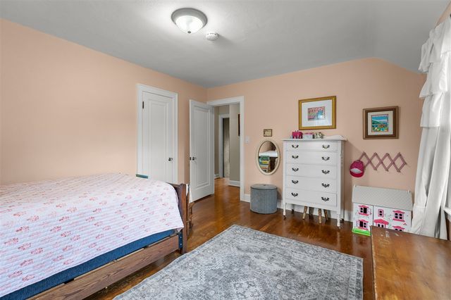 2731 Bronson Boulevard, Kalamazoo, MI 49008