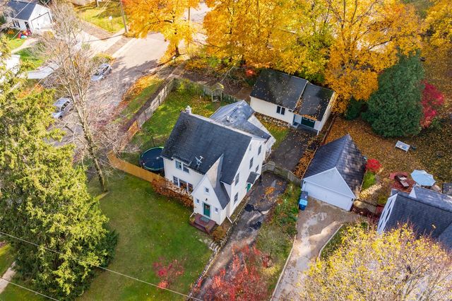 2731 Bronson Boulevard, Kalamazoo, MI 49008