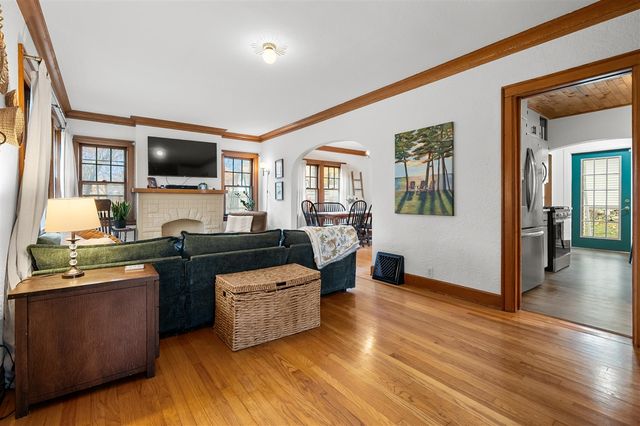 2731 Bronson Boulevard, Kalamazoo, MI 49008