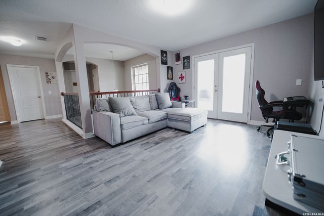 609 Saddle Villa, Cibolo, TX 78108