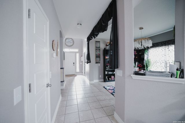 609 Saddle Villa, Cibolo, TX 78108