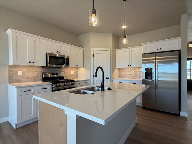 102 Kinsey Street, North Liberty, IA 52317