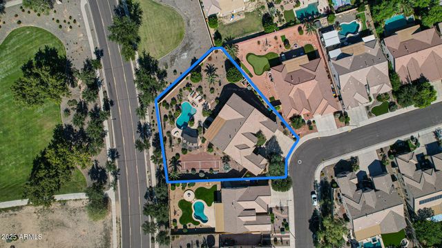 8236 N 180TH Drive, Waddell, AZ 85355