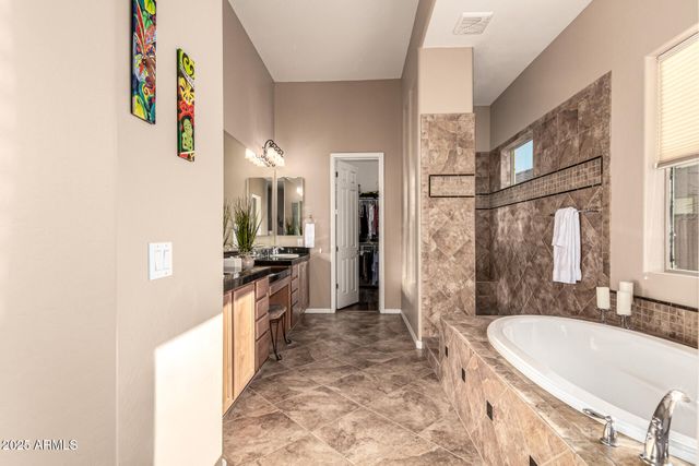 8236 N 180TH Drive, Waddell, AZ 85355