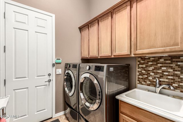 8236 N 180TH Drive, Waddell, AZ 85355