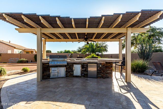 8236 N 180TH Drive, Waddell, AZ 85355