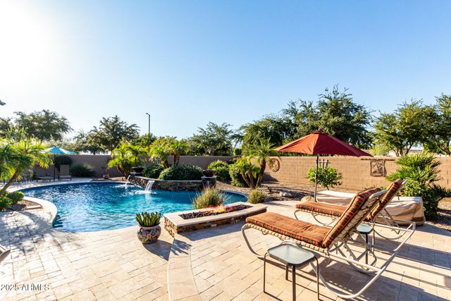 8236 N 180TH Drive, Waddell, AZ 85355