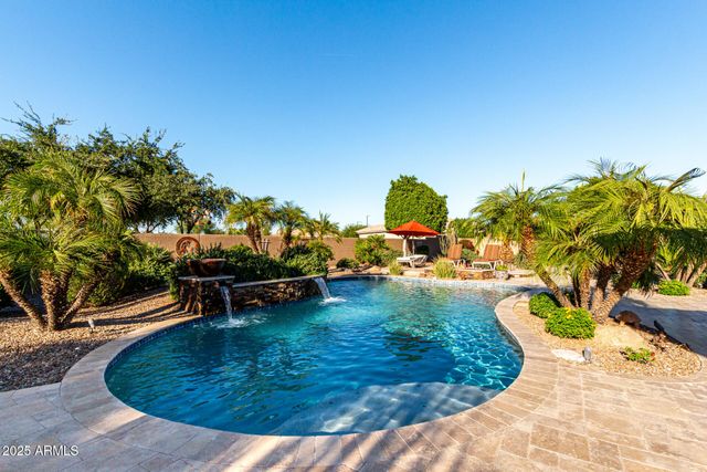 8236 N 180TH Drive, Waddell, AZ 85355