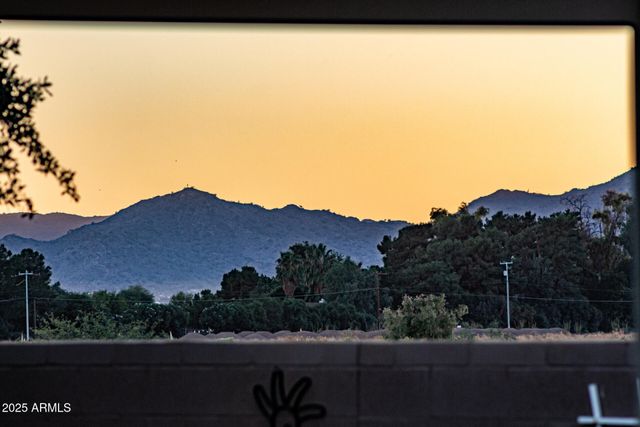 8236 N 180TH Drive, Waddell, AZ 85355