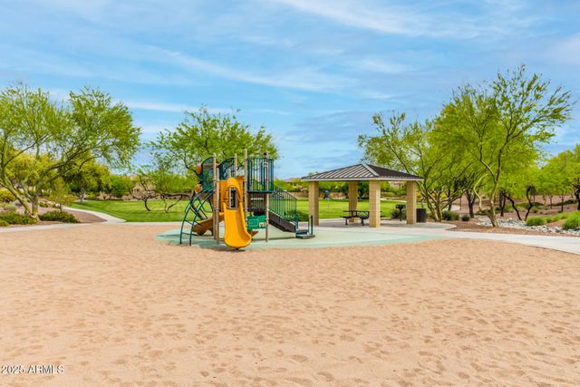 8236 N 180TH Drive, Waddell, AZ 85355