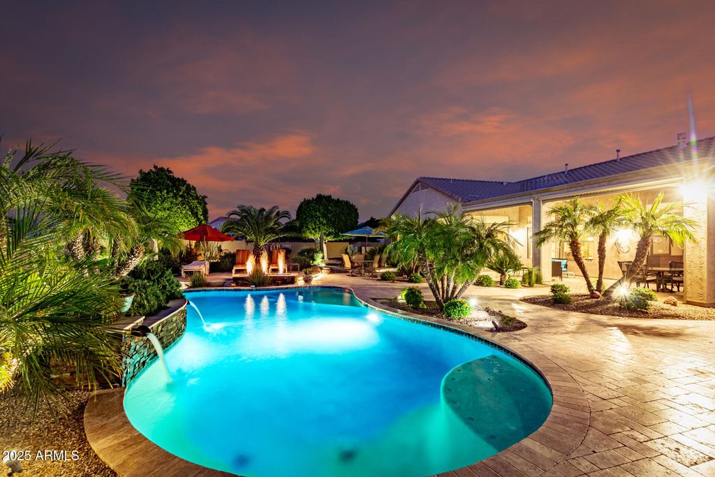 8236 N 180TH Drive, Waddell, AZ 85355