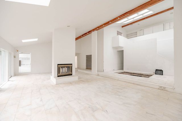 25636 Stoney Kirk Court, Lake Zurich, IL 60047