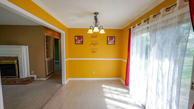 147 Flynn Rd, Gallatin, TN 37066