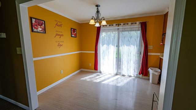 147 Flynn Rd, Gallatin, TN 37066