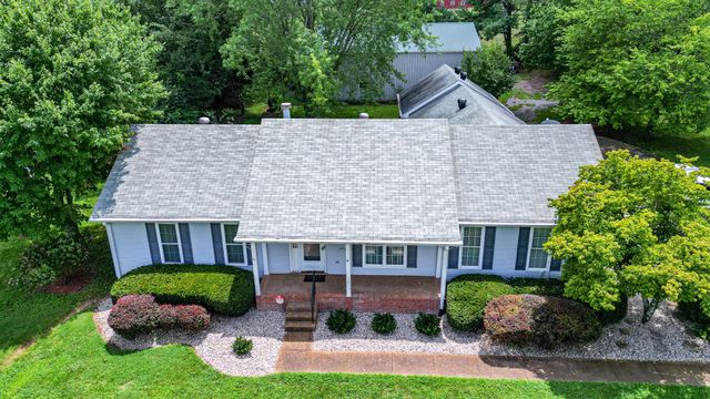 147 Flynn Rd, Gallatin, TN 37066