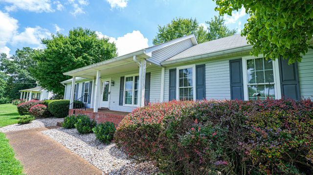 147 Flynn Rd, Gallatin, TN 37066