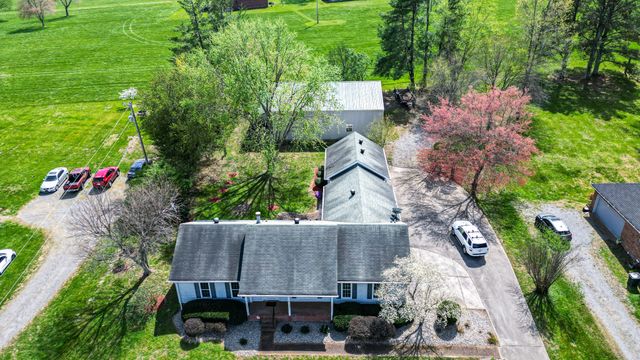 147 Flynn Rd, Gallatin, TN 37066