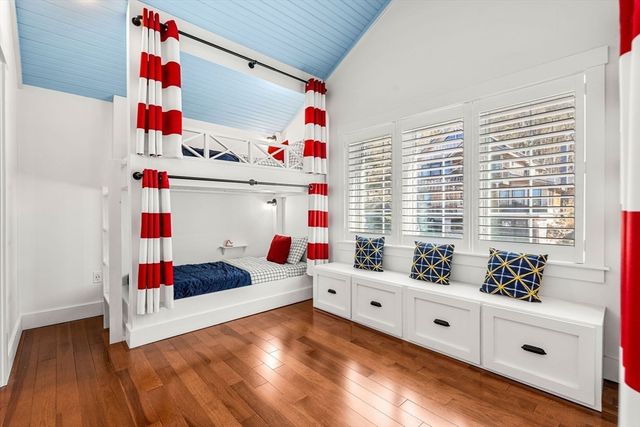 58 Lake Attitash Rd, Amesbury, MA 01913