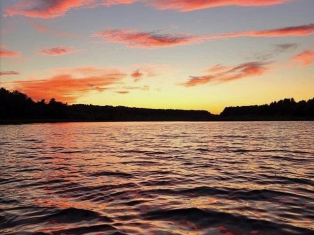 58 Lake Attitash Rd, Amesbury, MA 01913