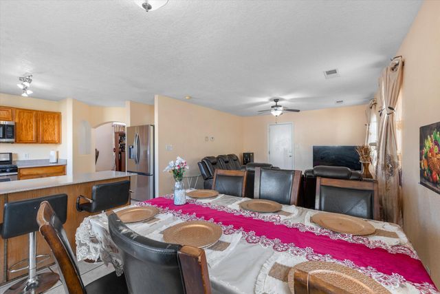 7153 Husky Drive NE, Rio Rancho, NM 87144