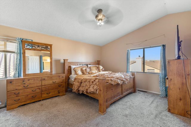 7153 Husky Drive NE, Rio Rancho, NM 87144