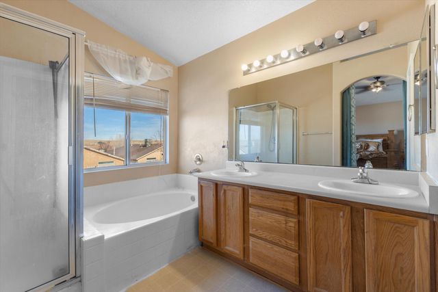 7153 Husky Drive NE, Rio Rancho, NM 87144