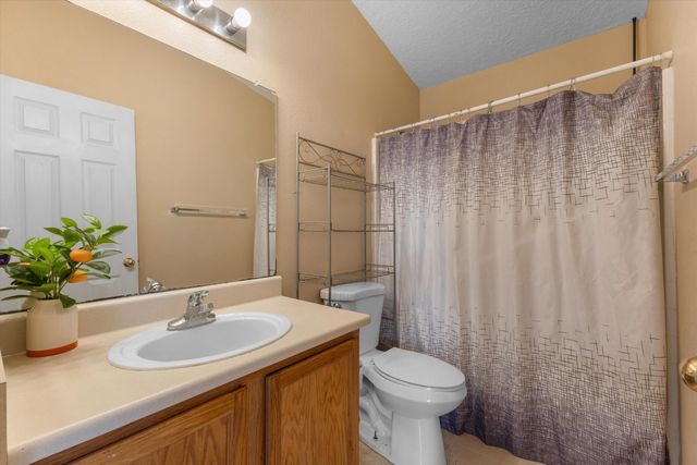 7153 Husky Drive NE, Rio Rancho, NM 87144