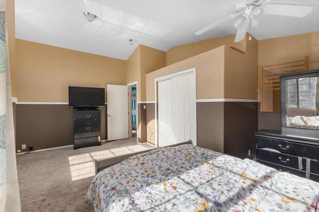 7153 Husky Drive NE, Rio Rancho, NM 87144