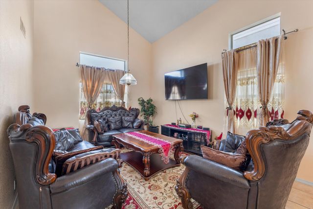 7153 Husky Drive NE, Rio Rancho, NM 87144