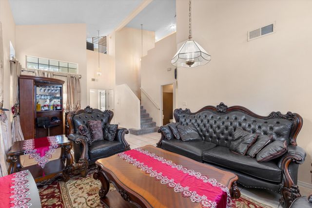 7153 Husky Drive NE, Rio Rancho, NM 87144