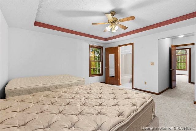 7490 Cunningham Sarles Road, Borden, IN 47106