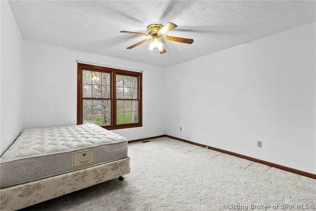 7490 Cunningham Sarles Road, Borden, IN 47106