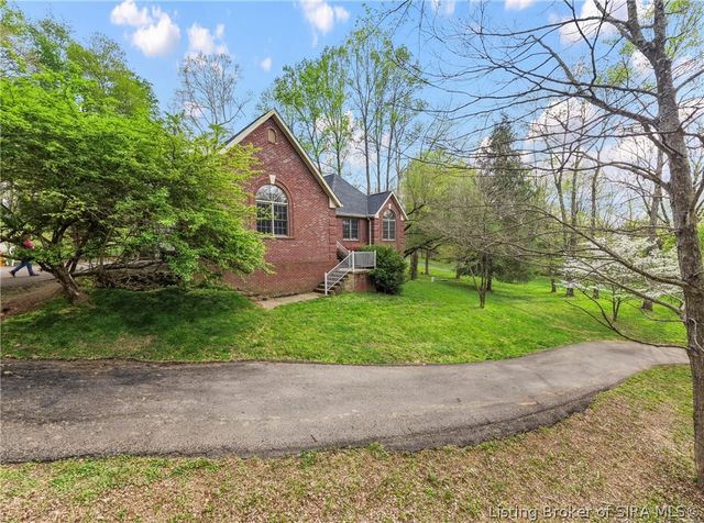 7490 Cunningham Sarles Road, Borden, IN 47106