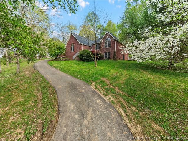 7490 Cunningham Sarles Road, Borden, IN 47106