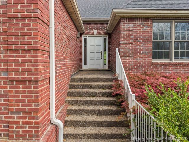 7490 Cunningham Sarles Road, Borden, IN 47106