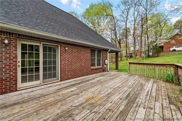 7490 Cunningham Sarles Road, Borden, IN 47106