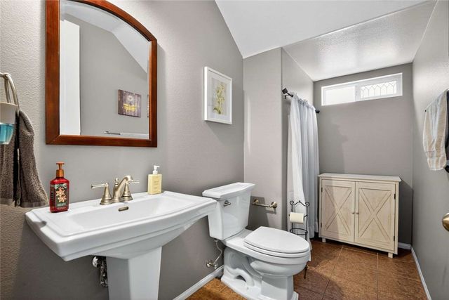 27734 Boulder Street, Castaic, CA 91384