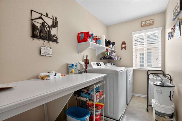 27734 Boulder Street, Castaic, CA 91384